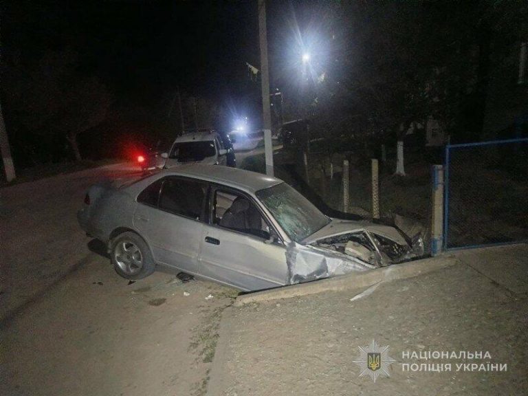 На Одещині нетверезий підліток розбив батьківське авто — четверо постраждалих
