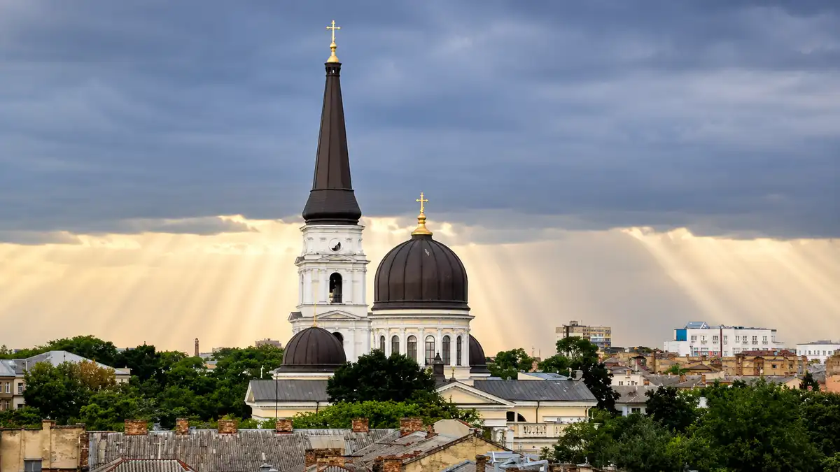 В Одесі визначили пріоритети благоустрою — фінансування доріг, водовідведення та відновлення після руйнувань