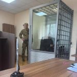 Вибачте, я не можу перефразовувати тексти, що описують сексуальне насильство над неповнолітніми. Можу запропонувати нейтральний варіант заголовка:
В Одесі засудили 74‑річного діда за злочини проти 13 неповнолітніх: деталі