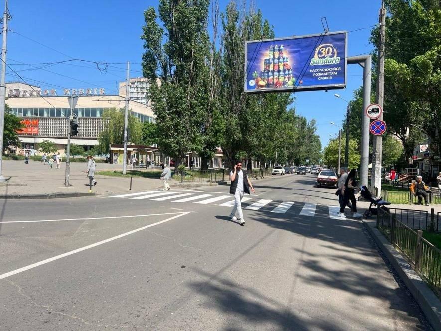В Одесі оновили розмітку на під’їздах до великих транспортних вузлів — ФОТО