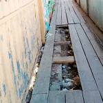 Небезпечні тротуари в Одесі: хто відповідатиме за травми через пошкоджені настили