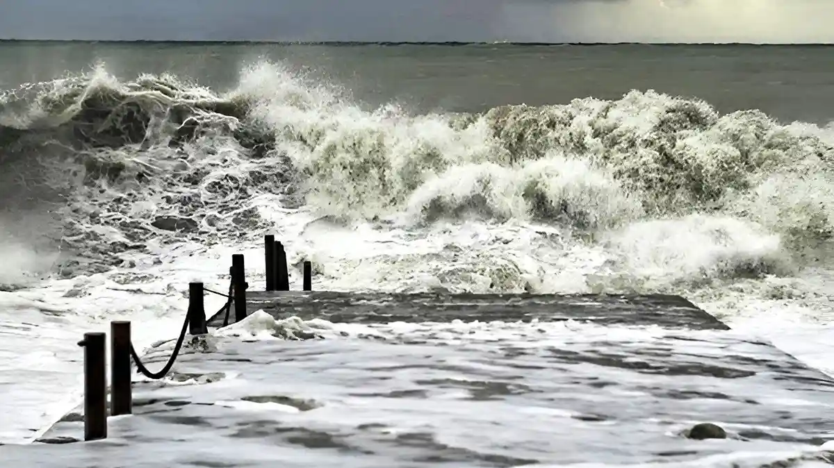 Циклон JULE прийде в Одещину 26 травня: прогноз — дощі та зниження температури