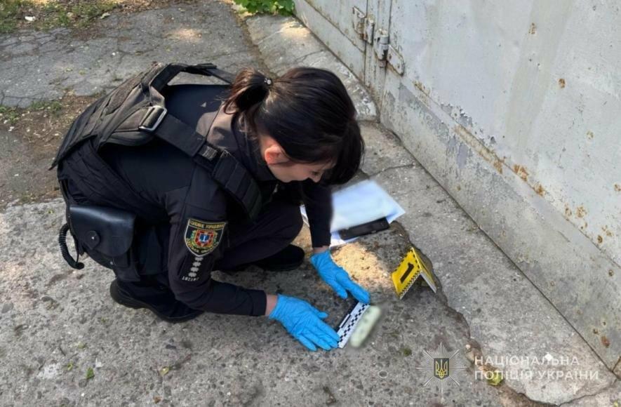 В Одесі заарештували 54-річного чоловіка за вуличний збут канабісу