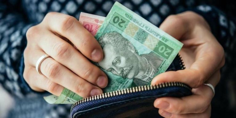 Пасажири заплатять більше: в Одесі зростає ціна проїзду в маршрутках – ВІДЕО