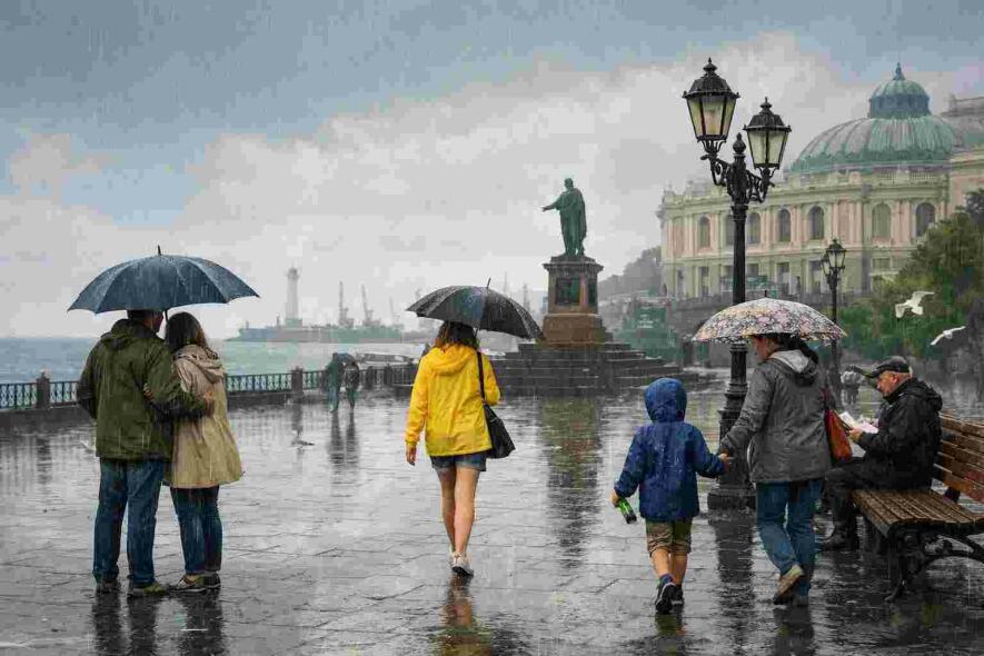 Погода в Одесі 24 червня: очікуються дощі та помірне тепло
