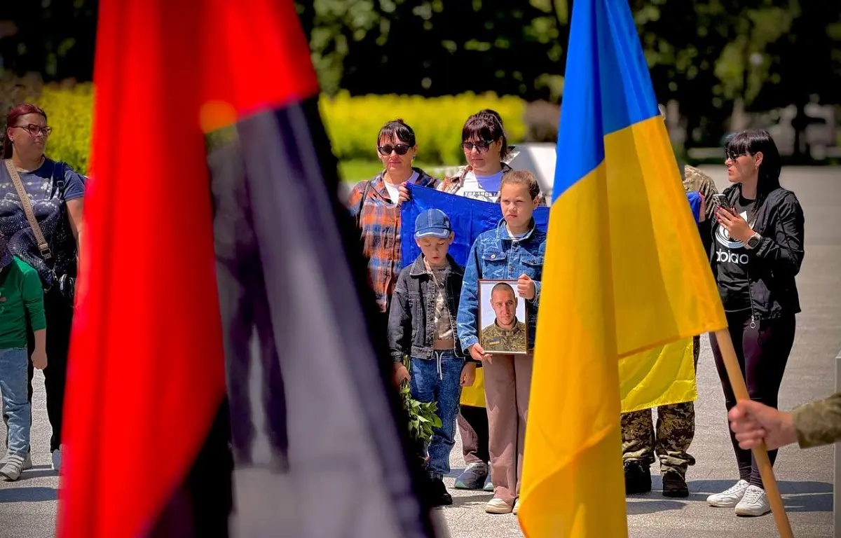 В Одесі пролунав меморіальний «Дзвін пам’яті» на вшанування захисників міста (фото)