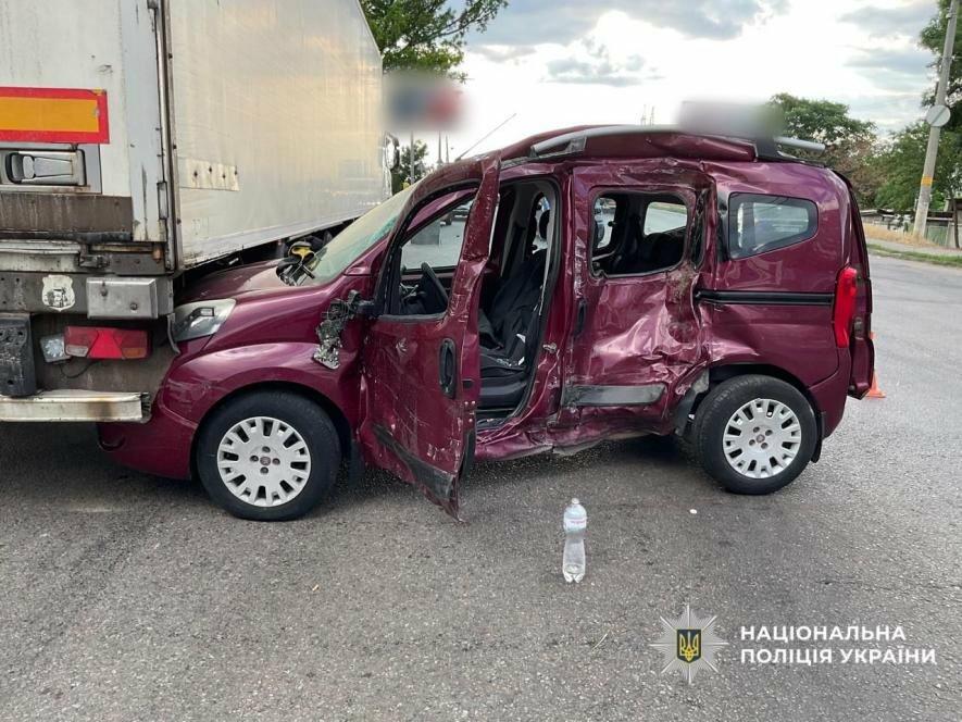 В Одесі водій не встиг завершити маневр — подробиці смертельної ДТП, ФОТО