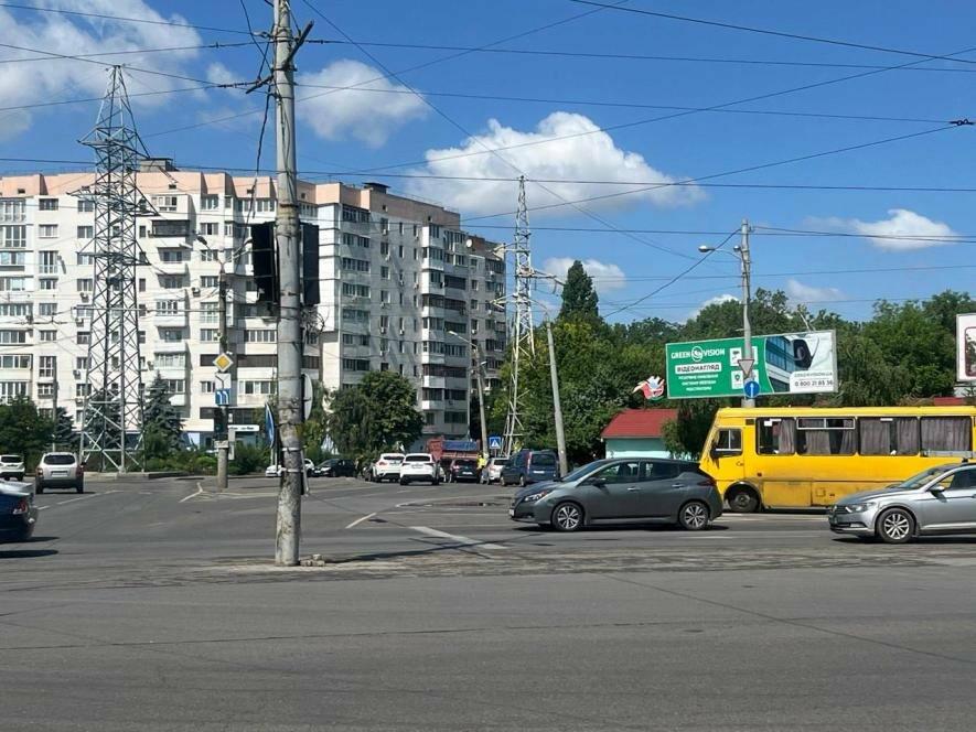 В Одесі через ДТП не працює частина світлофорів — де ускладнено рух