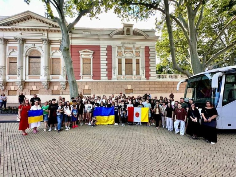 Перші одеські діти вирушили на відпочинок до Естонії