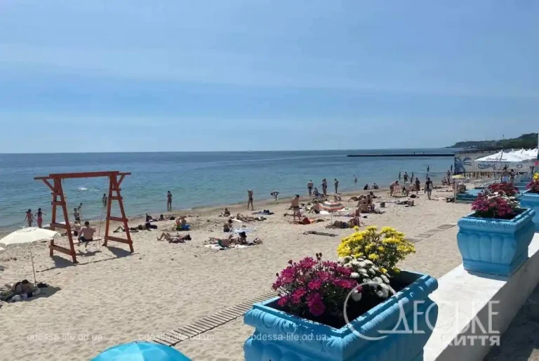 В Одесі стартує сезон купання — море поступово прогрівається