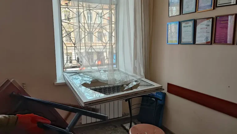 В Одесі рятують дитячу школу мистецтв після чергової атаки окупантів (фото)