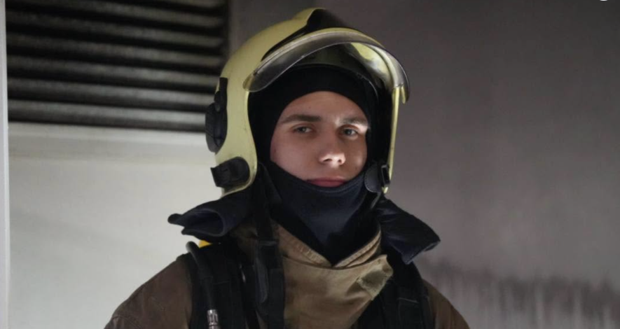 На Одещині спалахнула пожежа в оселі: двох людей терміново госпіталізували