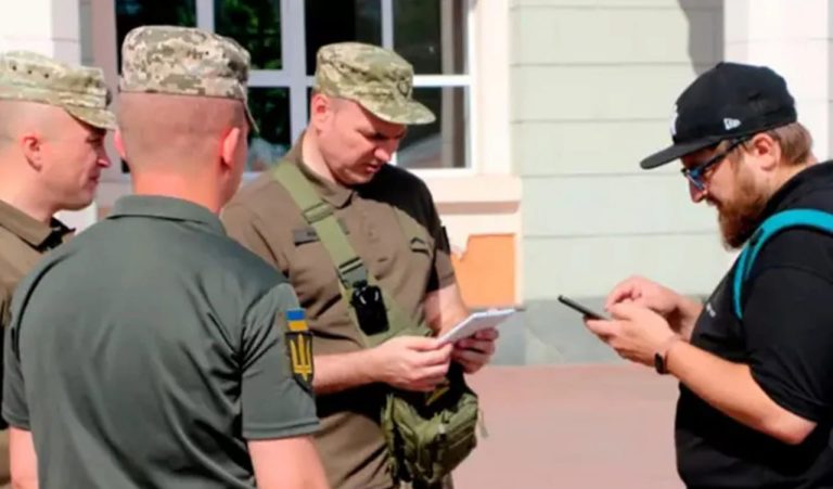 Через суспільний тиск в Одесі принижують дітей працівників ТЦК у школах