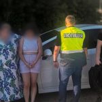 В Одесі викрили жінку, яка ховала ухилянтів під подушками і вивозила їх за кордон