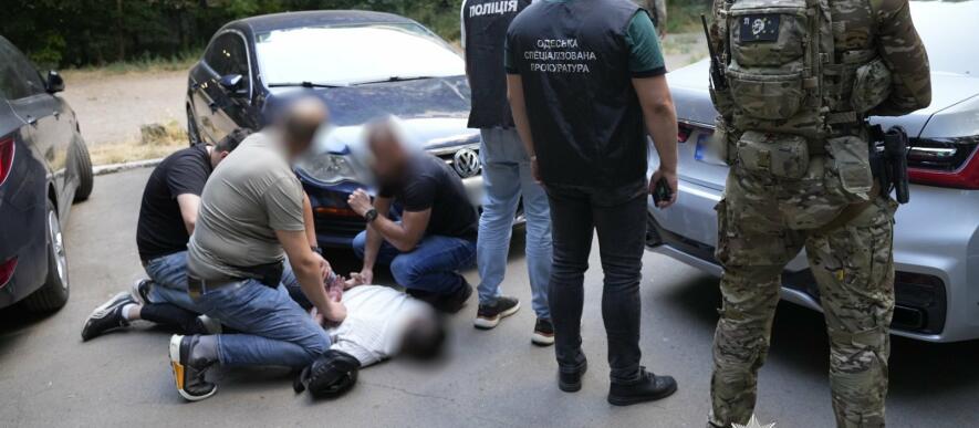 В Одеській області затримали військового, який обіцяв зняти з розшуку ТЦК за хабар