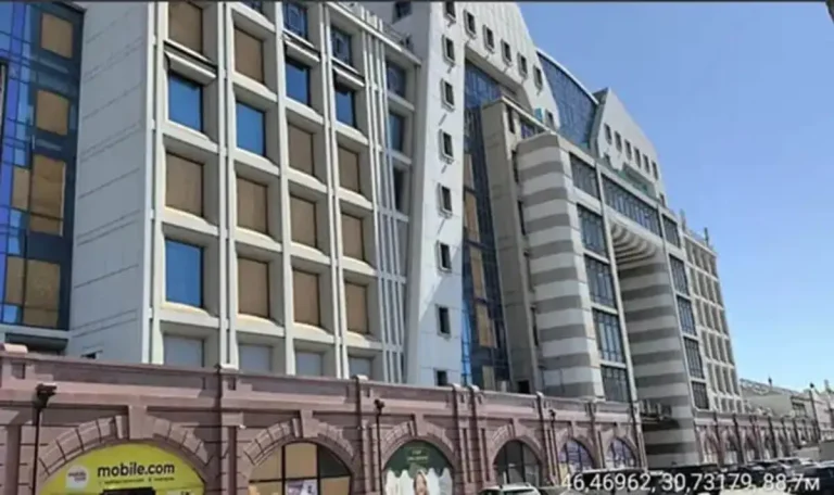 Невдала спроба продати «Новий Привоз»: що відомо про аукціон