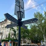 Що робить Дерибасівську унікальною: граніт із Неаполя, спадщина де Рібаса та одеський дух — ФОТО