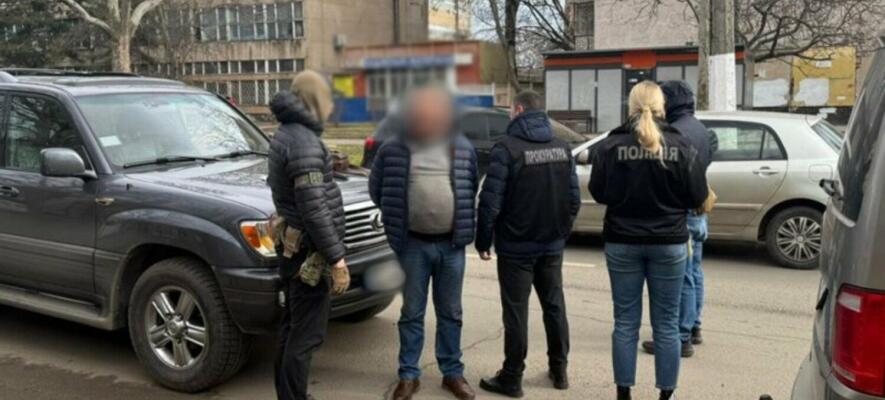 В Одесі судитимуть організатора схеми втечі, який за €11 тисяч торгував «болгарськими бабусями»