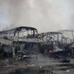 Одеса потерпає від нового обстрілу: палають автобуси, пошкоджені будинки і є поранені — ФОТО
