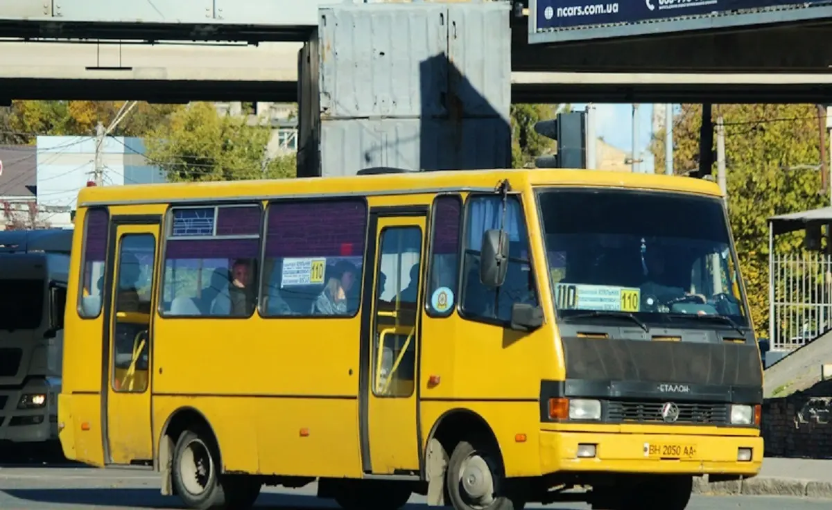 В Одесі відновлюють автобусне сполучення до Куяльника на вихідні — розклад