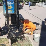 Майже 40 зупинок, пошкоджених обстрілами та вандалами, відновили в Одесі за шість місяців