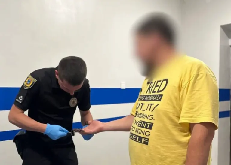 Впродовж місяців входив у довіру: в Одещині затримали підозрюваного у злочинах проти дітей