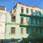 Бомбардування чи байдужість: що швидше руйнує Одесу, різницю ледь видно