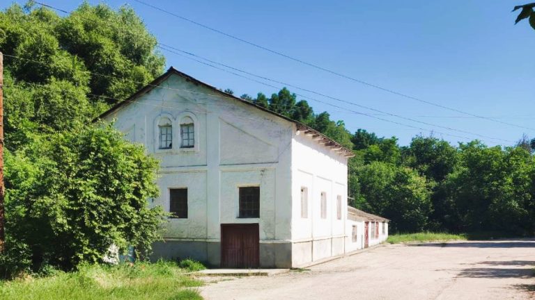 У Шершенці на Одещині працює столітній млин — чому саме сюди їдуть за борошном