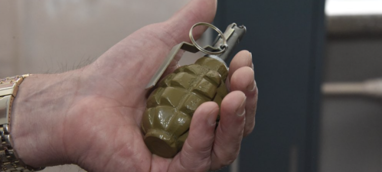 На Одещині внаслідок вибуху гранати загинув чоловік, двох поліцейських госпіталізовано