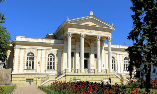 Одеські скарби під міжнародним захистом: ЮНЕСКО рятує музей після атак РФ — ВІДЕО