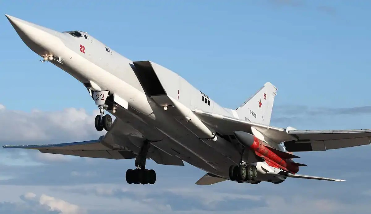 Біля Одеси підвищено тривогу через виліт Ту-22М3 і ризик ударів надзвуковими ракетами