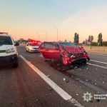 На Одещині водій заснув за кермом та в’їхав у вантажівку — троє людей госпіталізовані