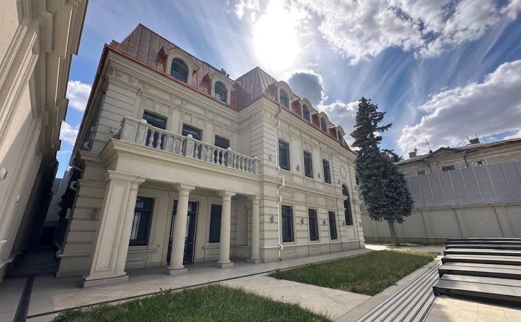 Колишнє консульство РФ в Одесі виставили на продаж як приватну розкішну резиденцію