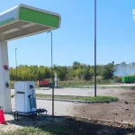 Російський удар пошкодив АЗС на Одещині, загорілася газова колонка