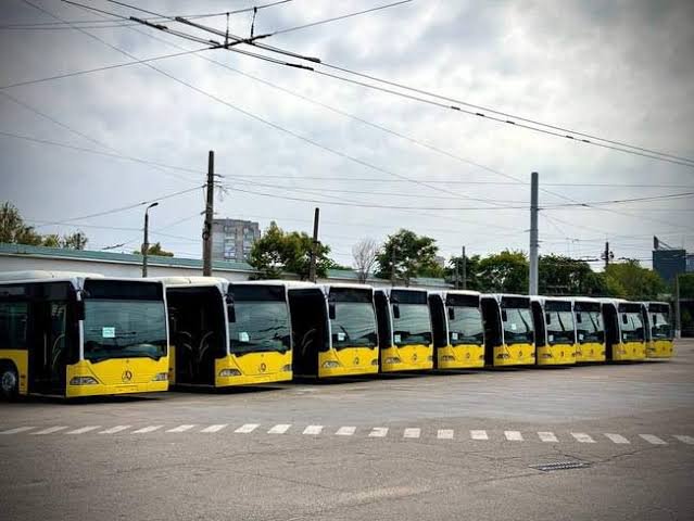 В Одесі зменшили кількість рейсів соціальних автобусів — оголосили новий розклад