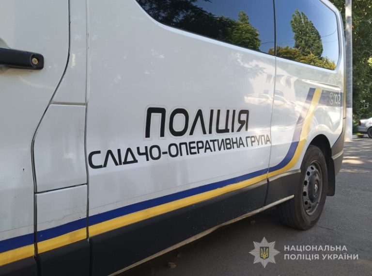 12-річну дівчинку, що приїхала до Одеси з бабусею, виявили мертвою біля багатоповерхівки
