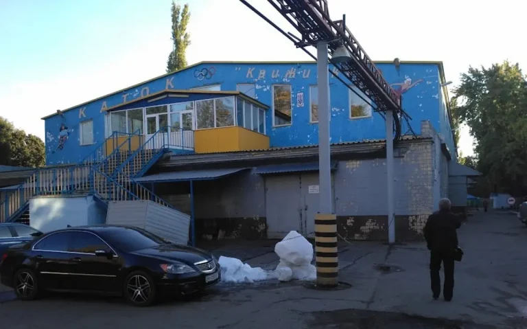 На одеському ковзанці «Крижинка» планують встановити сонячну електростанцію