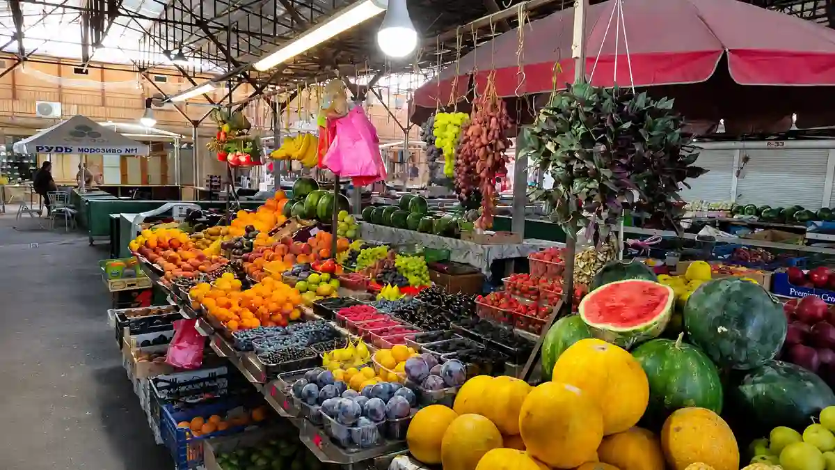 Серпневі ціни на Новому базарі в Одесі: скільки коштують основні продукти