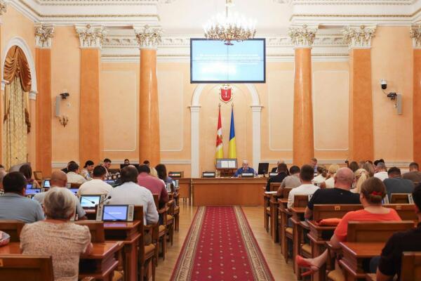 Одеські школи відмовляються від сніданків і переходять на новий формат харчування