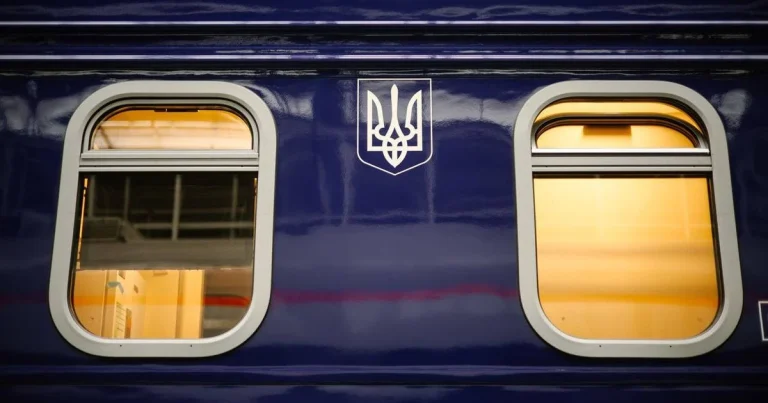 Електричку з Одеси затримують через загрозу безпеці — деталі від «Укрзалізниці»