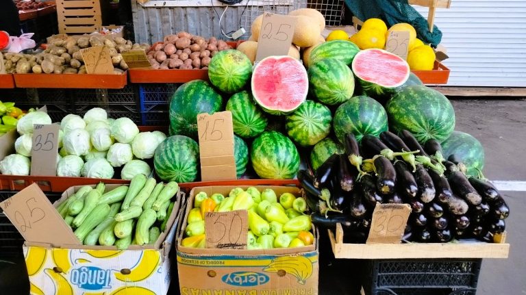 Де зникли баклажани на Привозі: огляд цін на продукти в Одесі на початку серпня