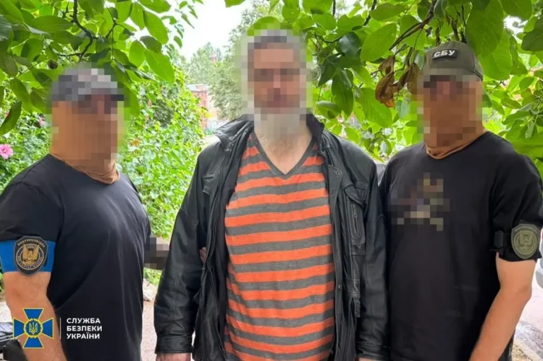 В Одесі СБУ затримала агента, який координував удари по місту