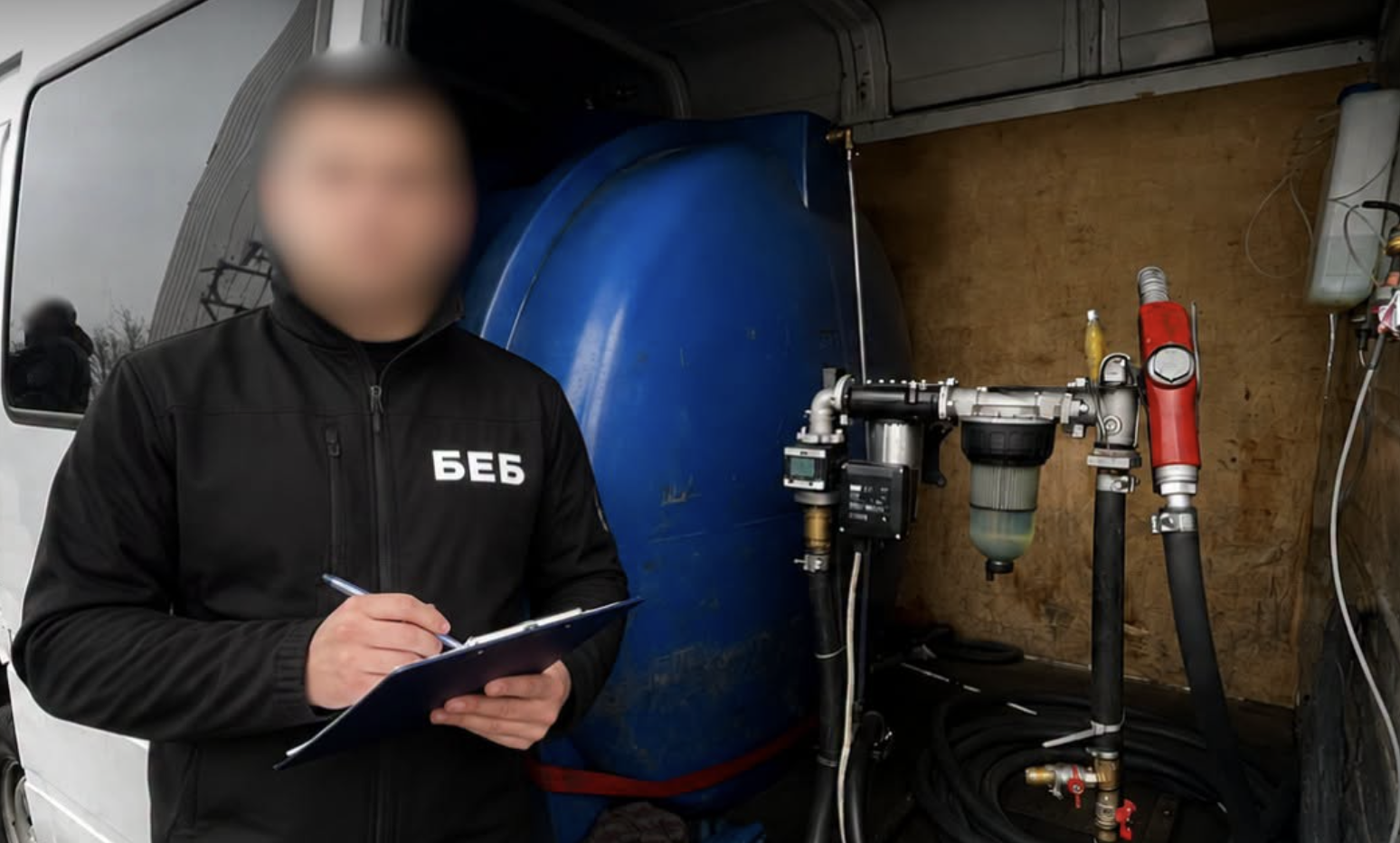 В Одещині засудили організатора незаконної мережі АЗС, що розливали пальне з вантажівок