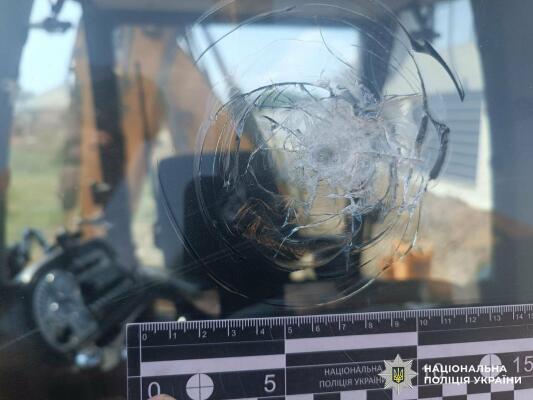В Одещині затримали 59-річного зловмисника, який стріляв у повітря та по екскаватору