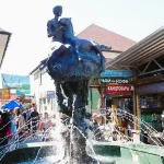 Старокінний ринок Одеси: від верблюжих торгів до сучасної барахолки