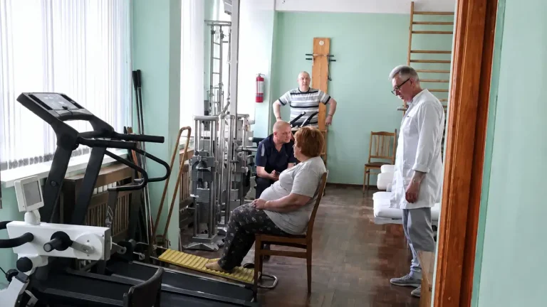 Де і як отримати безкоштовну реабілітацію в Одесі після травми, інсульту або операції