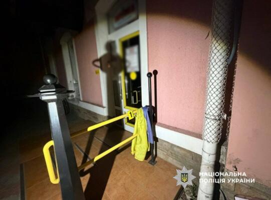 За топтання Державного Прапора у центрі Одеси перед судом постане 23-річний молодик