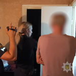 В Одесі поліція розслідує вбивство: чоловік задушив матір через пенсійну картку