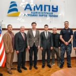 Кіт Келлог відвідав Одесу і оглянув одеський порт після російських атак