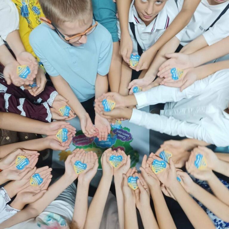 Перший урок в одеських школах присвятили людській гідності, рівності й інклюзії